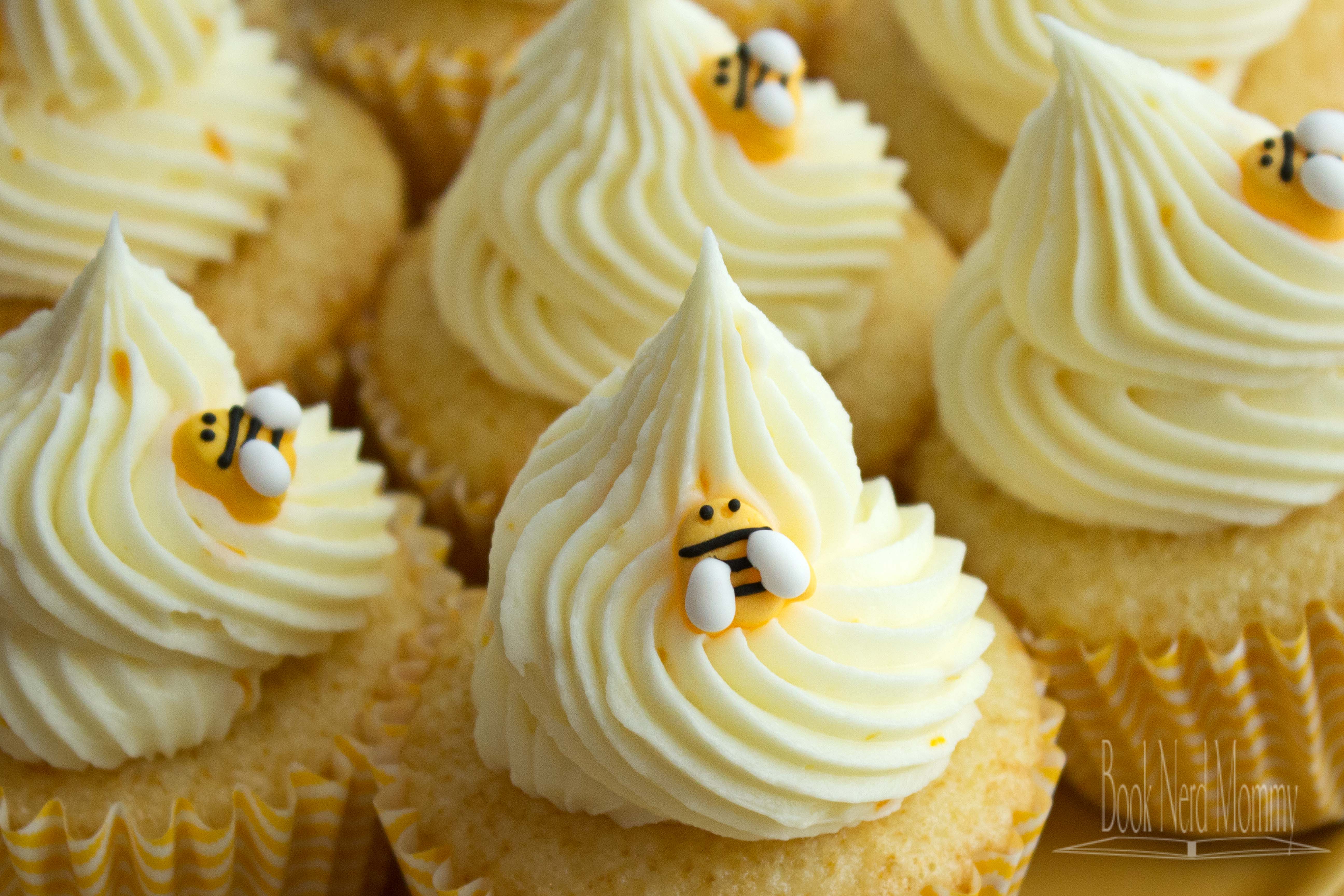 Honey Orange Blossom Cupcakes · Book Nerd Mommy